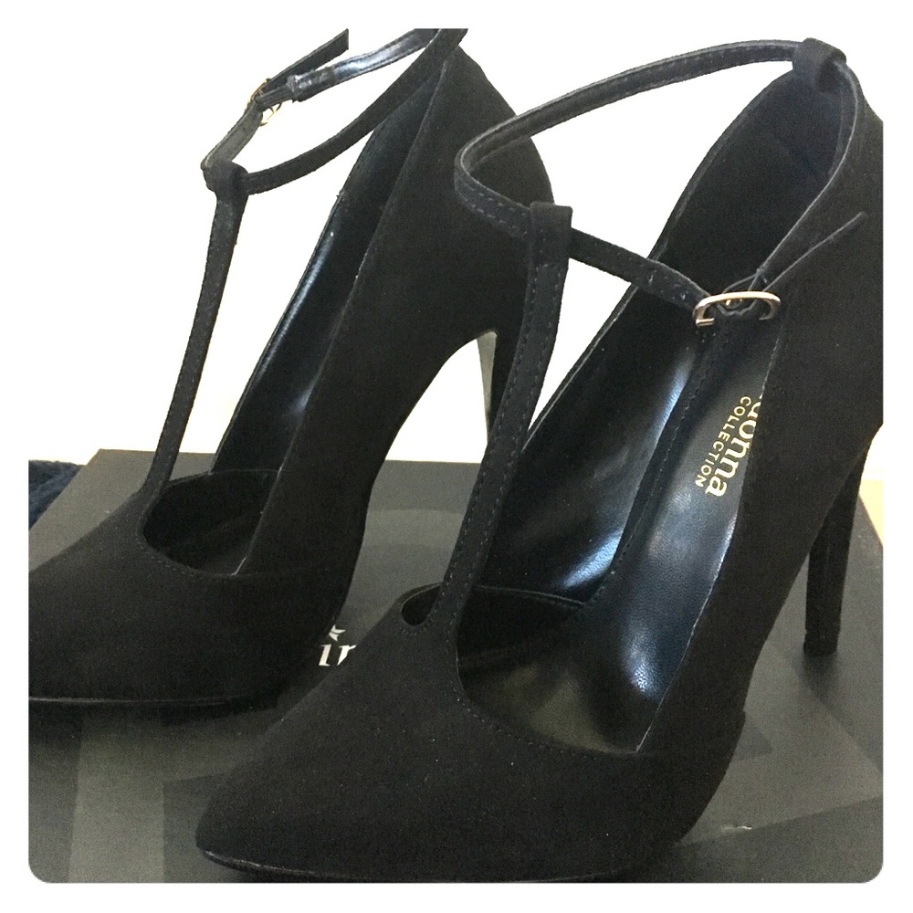 Black heels